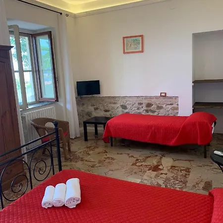 Bed & Breakfast Delle Rondini 3*